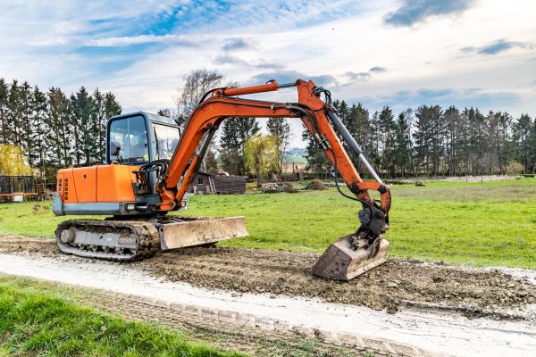 Dirt Road Leveling in New Bern
